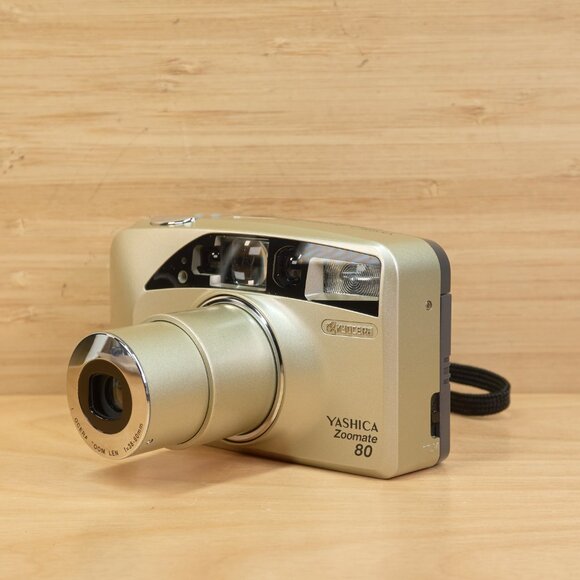 Vintage Yashica Zoomate 80 35 mm Point‑and‑Shoot Film Camera / Tested & Working - Picture 5 of 8